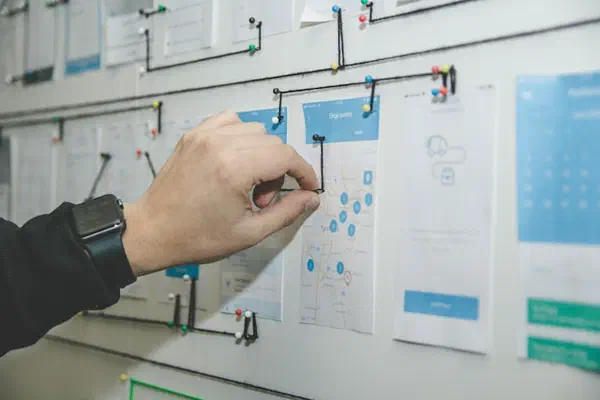 Mehr als nur ein Wiki: Wie intelligentes Wissensmanagement Deine digitale Transformation beschleunigt